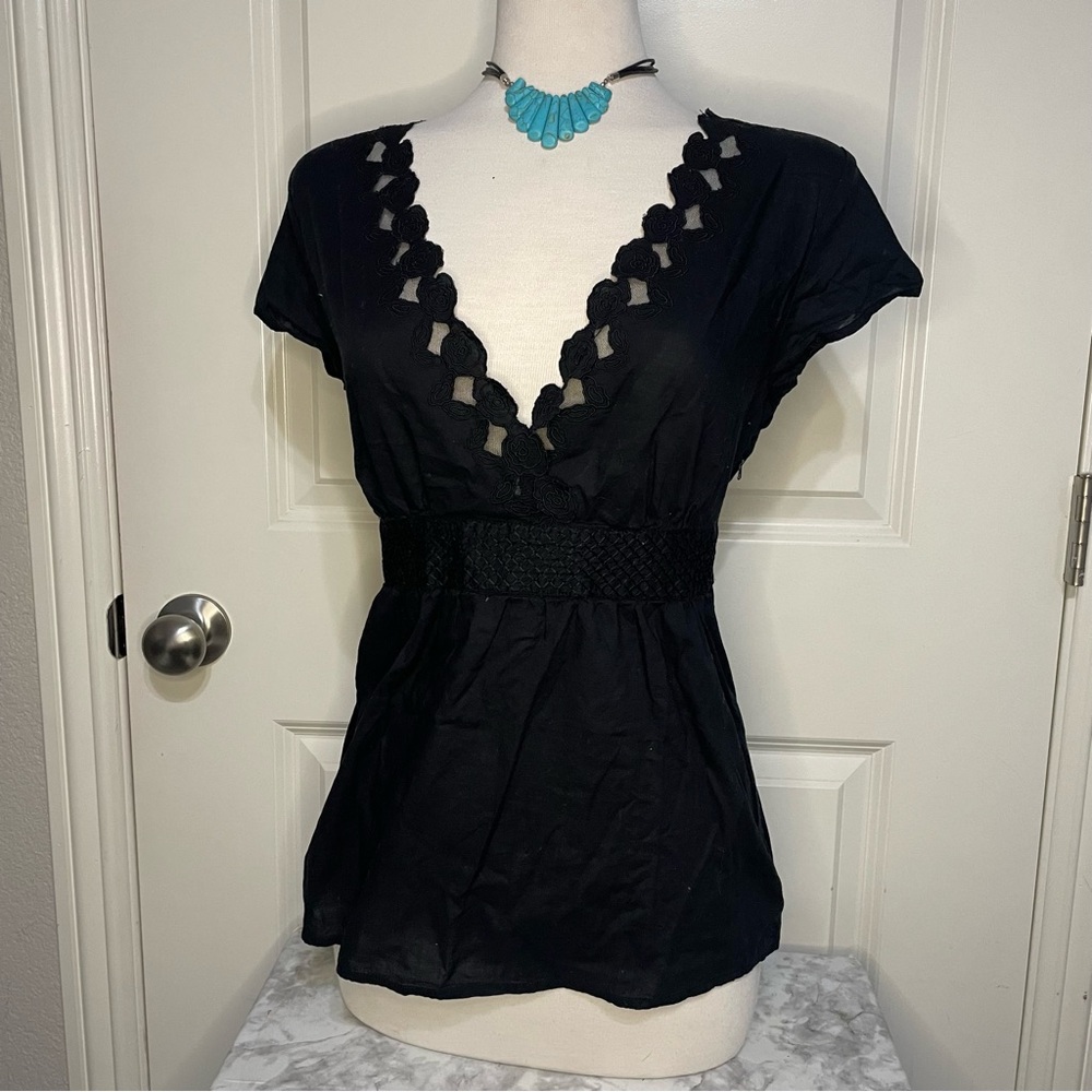 Hillard & Hanson Black Wrap Embellished Cap Sleeve Blouse